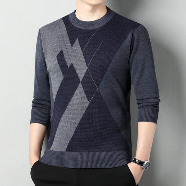 Men's Loose Multicolor Round Neck Warm Sweater - Image 2